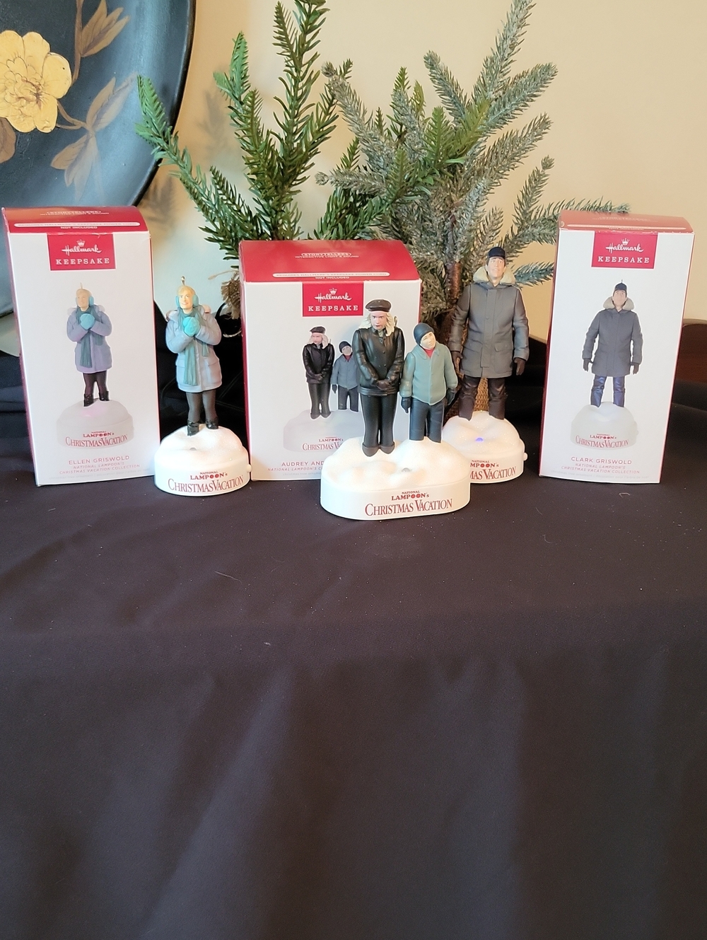 Hallmark Interactive Storytellers Christmas Vacation Set Of 3 Ornaments